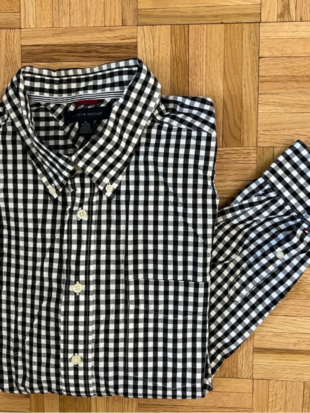 Men’s Tommy Hilfiger Black & White Checked Button-Down Shirt